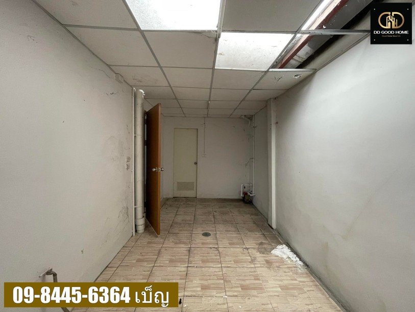 ตึกแถว 3 ชั้น 2 คูหา ในตลาดหนองแขม-5