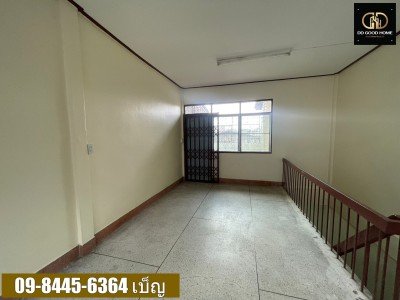 ตึกแถว 3 ชั้น ซ.เพชรเกษม 64/1