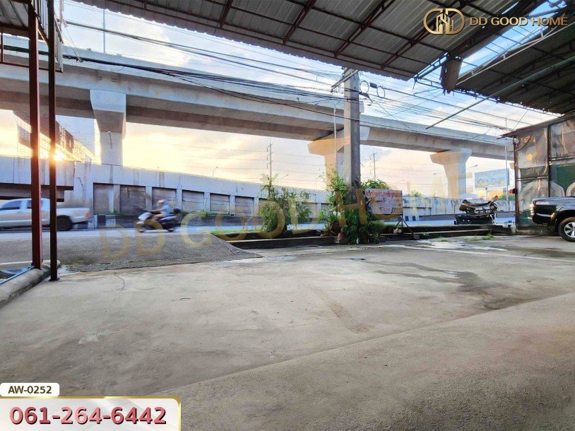 ขายอาคารพาณิชย์ 3.5 ชั้นพร้อมดาดฟ้า ริมถนนกาญจนาภิเษก บางบัวทอง-11