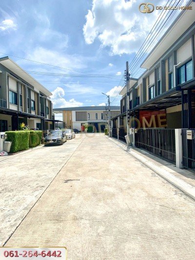 หมู่บ้าน เอสเกต ทาวน์ ราชพฤกษ์ 345 (S gate town Ratchaphruek 345) ทาวน์เฮ้าส์ 2 ชั้น บางบัวทอง