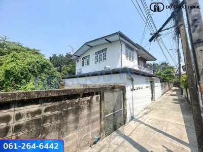 ขายบ้านพร้อมที่ดิน 37.5+3 ตร.ว ติดMRTสถานีแยกไฟฉาย (ถนนพรานนก-พุทธมณฑลสาย4)