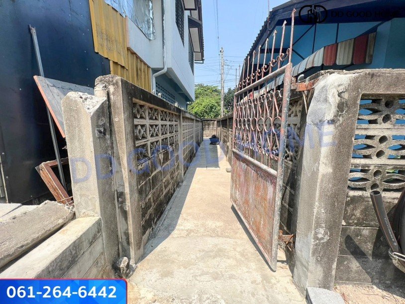 ขายบ้านพร้อมที่ดิน 37.5+3 ตร.ว ติดMRTสถานีแยกไฟฉาย (ถนนพรานนก-พุทธมณฑลสาย4)-7