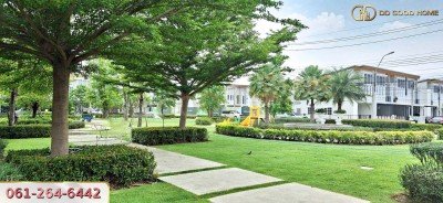 ทาวน์โฮม 2 ชั้น บ้านหลังมุม หมู่บ้านโกลเด้น ทาวน์ รามอินทรา-วงแหวน ใกล้รถไฟฟ้า พร้อมอยู่