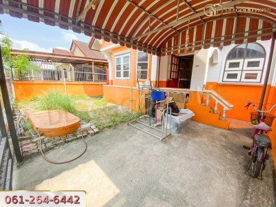 หมู่บ้านพุดตาน เพชรเกษม 81 บ้านเดี่ยวติดถนนใหญ่ ราคาพิเศษ