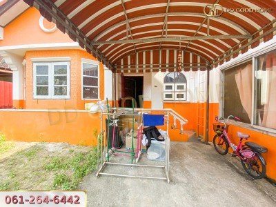 หมู่บ้านพุดตาน เพชรเกษม 81 บ้านเดี่ยวติดถนนใหญ่ ราคาพิเศษ