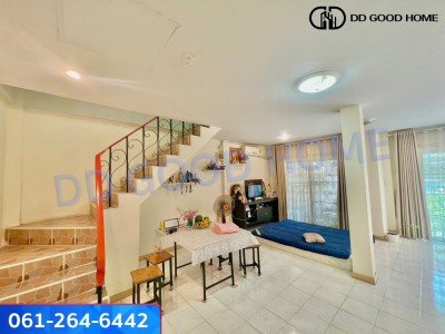 ขายด่วน!! ทาวน์เฮ้าส์หมู่บ้านศรีประจักษ์ 5