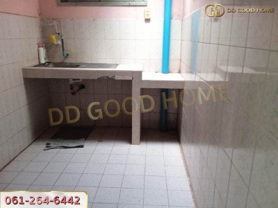 หมู่บ้าน เคซี รามอินทรา 1 (K.C. Ramintra 1) ทาวน์เฮ้าส์ 2 ชั้น แขวง สามวาตะวันตก เขต มีนบุรี