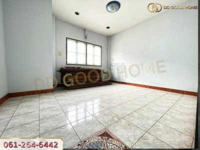 ศุภากร บางกรวย-ไทรน้อย (Baan Supakorn Bangkruai-sai noi) ทาวน์เฮ้าส์ 2 ชั้น อ.ไทรน้อย นนทบุรี