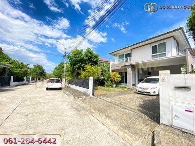 หมู่บ้านพฤกษ์ลดา ประชาอุทิศ 90 (Baan Prueklada Prachauthit 90) จ.สมุทรปราการ บ้านเดี่ยว 2 ชั้น