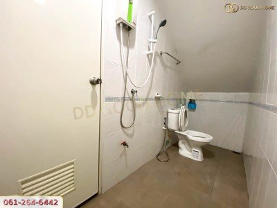 บ้านทาวน์เฮ้าส์ 2 ชั้น หลังริม ซอยหมู่บ้านทางรถไฟฝั่งตะวันตก อ.หัวหิน จ.ประจวบคีรีขันธ์