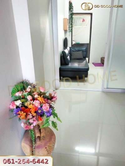 บ้านบอหมัก ทาวน์เฮ้าส์ 3 ชั้น ถนนราษฎร์ร่วมใจ ต.ในเมือง อ.เมืองกำแพงเพชร