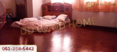 หมู่บ้านกานต์การ์เด้น (Baan Kan Garden) ทาวน์เฮ้าส์ 2 ชั้น อ.ลาดหลุมแก้ว จ.ปทุมธานี ราคาถูกสุดในโครงการ