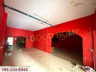 อาคารพาณิชย์ 3 ชั้น 34.3 ตร.ว. ซอยบัวขาว พัทยากลาง จ.ชลบุรี