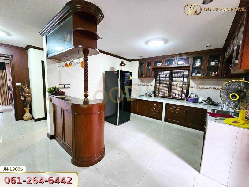 หมู่บ้านศรีจันทร์ ติดถนนเพชรเกษม สามพราน นครปฐม-5