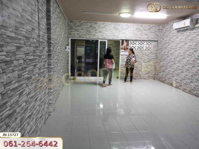 ทาวน์เฮ้าส์ ใกล้โรงพยาบาลทุ่งสง ถ.กรุงแสง นครศรีธรรมราช