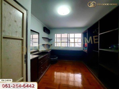 ทาวน์โฮม ซ.จันทน์ 2 แยก 5 สาทร กรุงเทพฯ