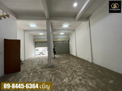 ตึกแถว 3 ชั้น 2 คูหา ในตลาดหนองแขม-4