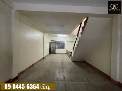 ตึกแถว 3 ชั้น ซ.เพชรเกษม 64/1-4