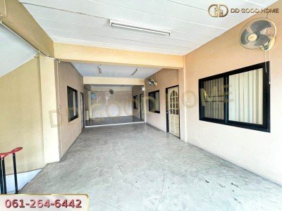 อาคารพาณิชย์ 3.5 ชั้น 3 คูหาตีทะลุกัน ซอย นวมินทร์ ต.คลองกุ่ม-3