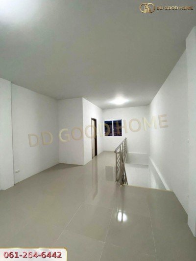 อาคารพาณิชย์ 3 ชั้น โครงการ the one bowin (เดอะวัน บ่อวิน) ศรีราชา ชลบุรี-4