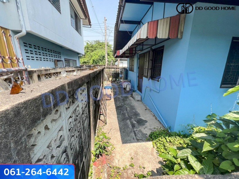 ขายบ้านพร้อมที่ดินติด MRT สถานีแยกไฟฉาย (ถนนพรานนก-พุทธมณฑลสาย 4 ) 42 ตร.ว-11
