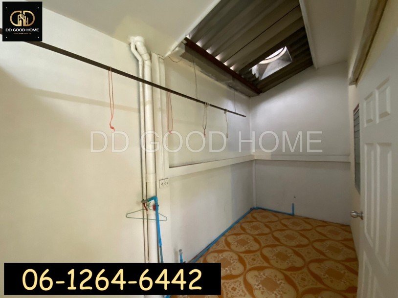 ขายทาวน์เฮาส์หมู่บ้านนิราวิลล์ (เอกชัย-โพธิ์แจ้) เฟส 1 แยก 7-4