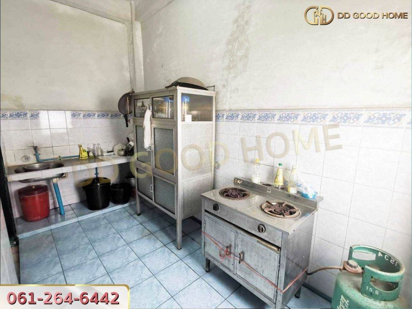 หมู่บ้านวังมณี (Baan Wungmanee) พุทธมณฑลสาย 5 ทาวน์เฮ้าส์ 2 ชั้น หลังริม ต.ไร่ขิง อ.สามพราน-6