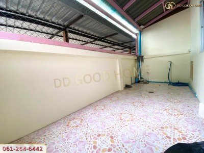 บ้านทาวน์เฮ้าส์ 2 ชั้น หลังริม ซอยหมู่บ้านทางรถไฟฝั่งตะวันตก อ.หัวหิน จ.ประจวบคีรีขันธ์