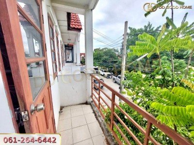 หมู่บ้านลลิษา แพรกษา (Baan Larisa Phraeksa) ทาวน์เฮ้าส์ 2 ชั้น หลังมุม ต.แพรกษา อ.เมืองสมุทรปราการ