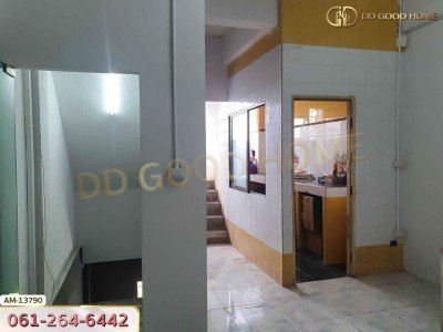 อาคารพาณิชย์ แยกข่วงสิงห์ เชียงใหม่