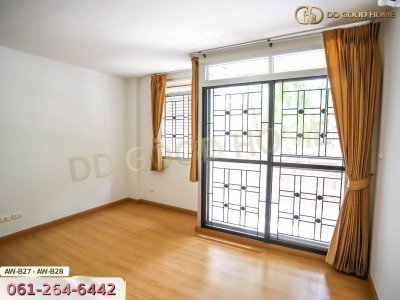 เดอะ ลิงค์ สุขุมวิท 50 ใกล้ BTS อ่อนนุช กรุงเทพฯ B27 - B28