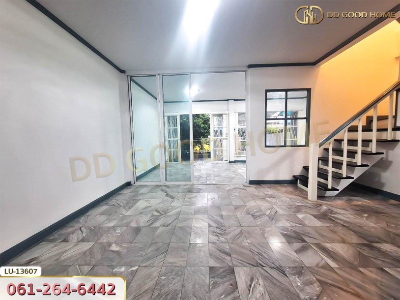 หมู่บ้านบุศรินทร์ รามอินทรา ซ.พระยาสุเรนทร์ 40 กรุงเทพฯ-5