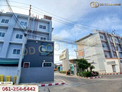 อาคารพาณิชย์ 3.5 ชั้น โครงการบ้านสุขนิเวศน์ 9 บางใหญ่ ต.บางแม่นาง อ.บางใหญ่