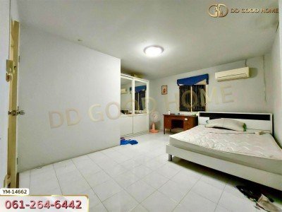 โฮมทาวน์ ศรีราชา ชลบุรี